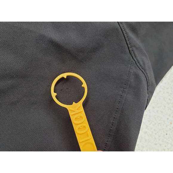 Patagonia Terravia Trail Pants Mens 36 (34x29.5) Gray Slim Stretch Zip Cufffs - Picture 7 of 15